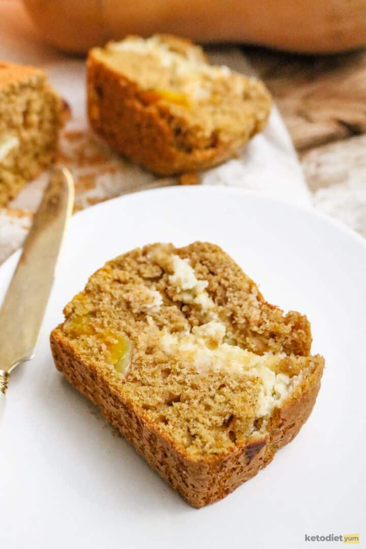 Best Keto Pumpkin Bread With Cream Cheese Filling - Keto Yum