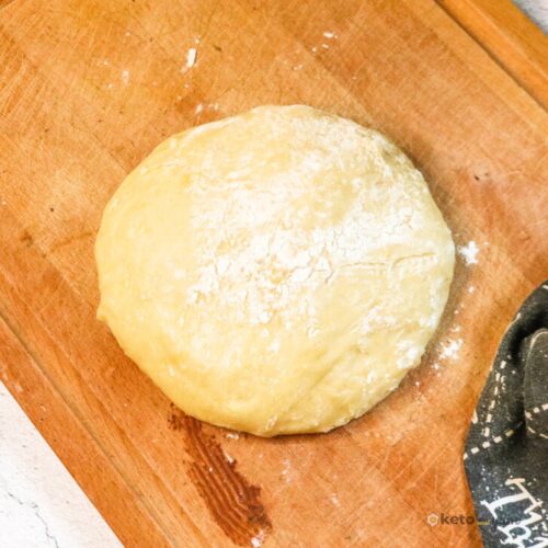 Keto Fathead Dough Recipe (4 Ingredients!)