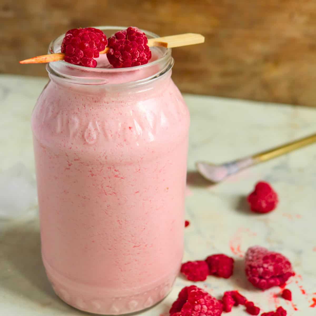 Keto Raspberry Cheesecake Smoothie