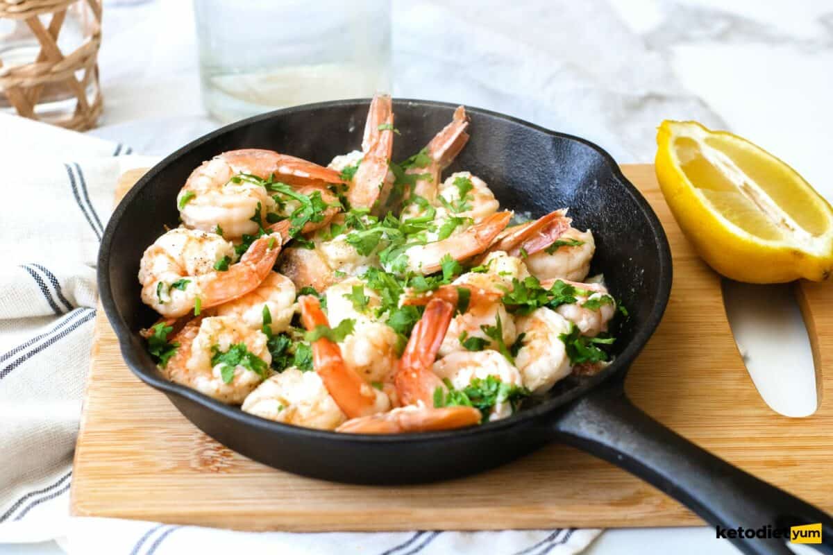 Lemon Garlic Butter Shrimp (15 Minute Recipe)